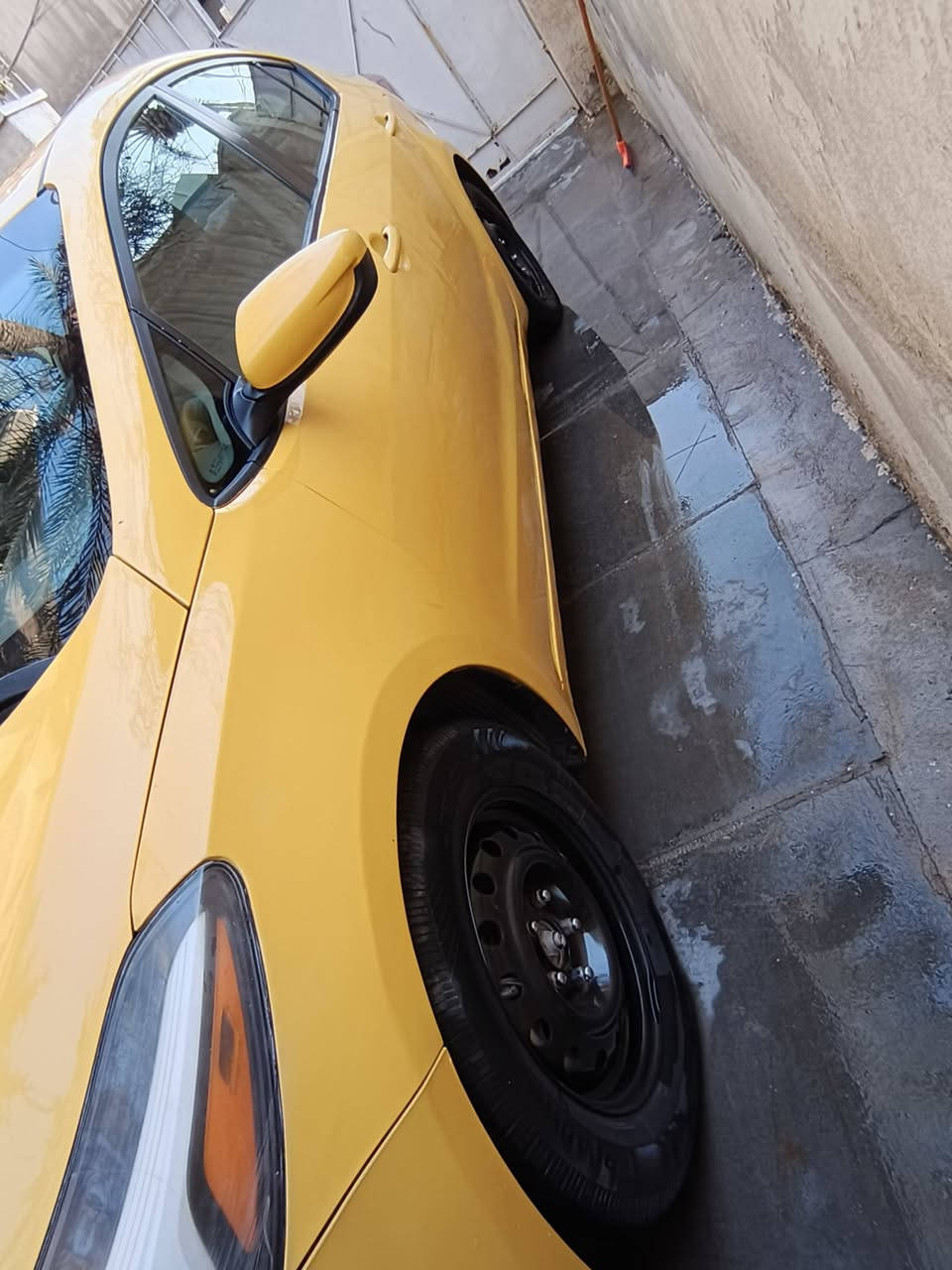 السلام عليكم فورتي موديل 17
وارد امريكي حادثها باب سايق والخلفة مكينة ١٨٠٠ دوش بدون تنقيص  ولا تبخير كير اي تي مرغوب 
سيارة جاهزة كبل لشارع صدر نضيف مشط جديد تايرات + ويل تخم جدد سيارة باسمي تحويل مباشر مكاني بغداد الشعب
السعر ١١٥


**إذا كنت صاحب هذا الإعلان وتريد حذفه لأي سبب، رجاءا أرسل رسالة إلى الدعم الفني**