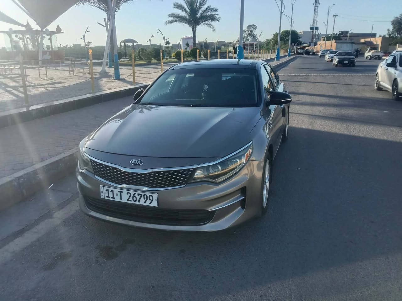 كية اوبتيما 
2016 فول مواصفات
ماشيه 96 ميل
رقم بغداد
تبريد قطعتين
كشنات تبريد
بنوراما
محرك 2400 مكفول كير مكفول
فول الفول مواصفات
السعر 130وبيه مجال قليل
بجم كبس صندوك كبس
حادثه باب صدر والورا مبدلات بمريكة 
***********واتساب مكاني فلوجة
