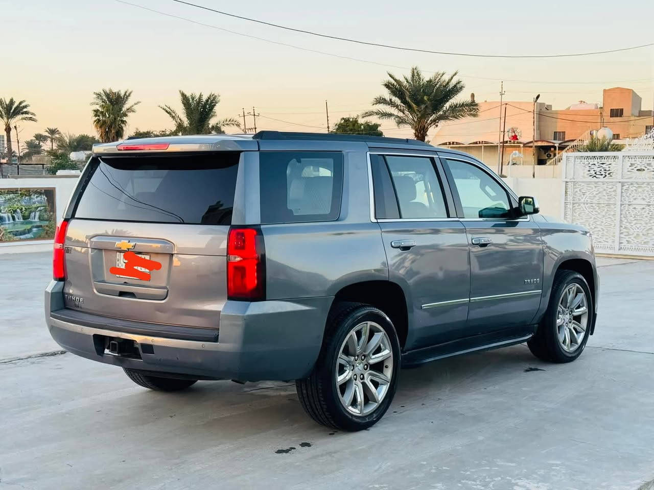 السلام عليكم
للبيع تاهو LT أمريكي 
موديل 2019                     
المواصفات 
محرك 5300
سياره سويج بدون فتحه 
.حساسات امامي خلفي 
.تشغيل عن بعد  
.لايت زنون 
.جنطه شفط 
.غرفه جلد 
.سبعه راكب 
.ويل عشرين 
.كراسي كهرباء 
.شاشه جبيره وخزن قاصه 
.تحكم ستيرن 
ماشيه 187 
حادث سياره مرفق بل منشور بيهة قطعتين ونص سونار بل منشور 
وسياره رقم بغداد بسمي تحويل ثاني يوم
سعر 156بيهة مجال شي بصيط 
سياره كفاله لان محتاز خير من الله 
وهاذه رزقي لحد يكسر بسعري لان محتاز 
***********
