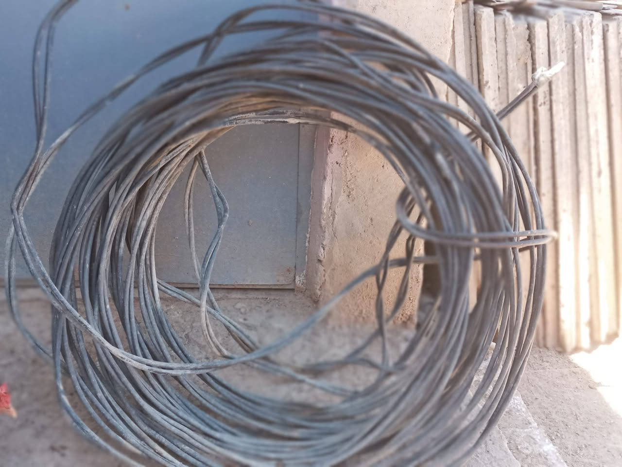 على بركة الله 
للبيع كيبل تركي  ٣٥ × ٢  الكيبل ٥٠ متر الي يريده يتواصل على واتساب أو اتصال مباشر *********** مامتواجد على فيسبوك
