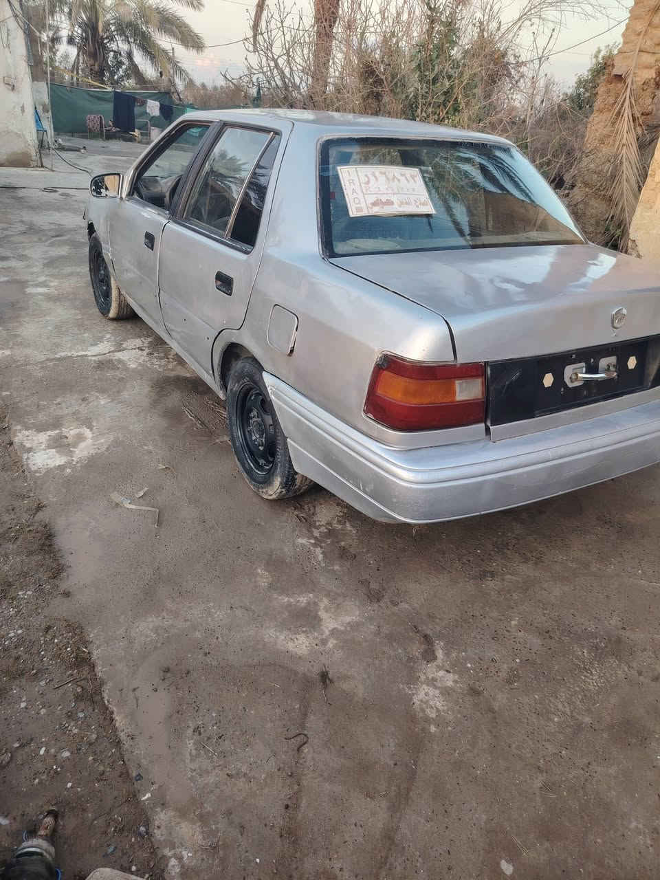 السلام عليكم ورحمة الله وبركاته للبيع هونداي محرك شرط كير شرط والكشر شوفت العين رقم صلاح الدين سنوية خظره صاحب الشرعي ب تكريت السعر 20 وبيه مجال الاتصل ***********
