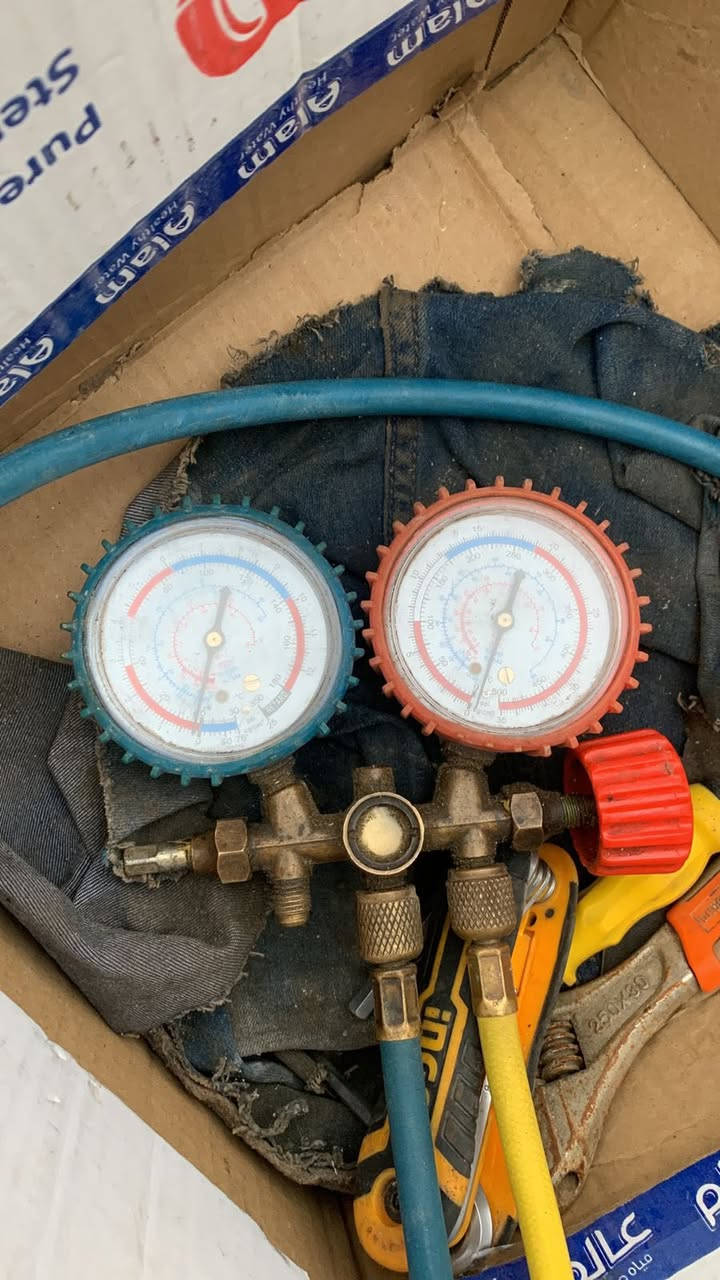 متوفر لدينا أفضل أنواع غاز التبريد الأصلي لصيانة السبالت مع تعبئة وضبط احترافي لضمان أفضل تبريد وأداء للمكيف.
نستخدم غازات أصلية مناسبة لجميع أنواع السبالت لضمان تبريد قوي وعمر أطول للجهاز.

خدماتنا تشمل:
 • تعبئة غاز السبالت
 • فحص التهريب ومعالجته
 • تنظيف وصيانة السبالت
 • ضبط التبريد للحصول على أفضل أداء

نعتمد على غازات تبريد حديثة مثل R410A وR32 المستخدمة في أغلب أجهزة التكييف الحديثة وتتميز بكفاءة تبريد عالية وأمان في الاستخدام.  ￼

📞 للحجز والاستفسار تواصل معنا
خدمة سريعة • عمل مضمون • أسعار مناسب
***********
