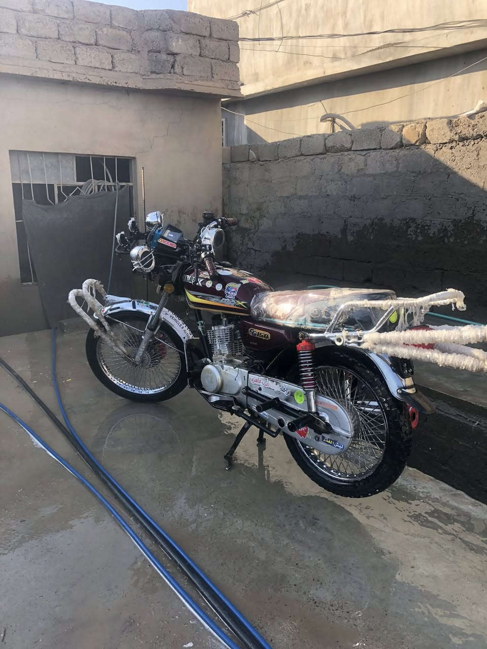 السلام وعليكم اعادت نشر بسبب الوعود الكاذبه تايكر موديل 23 شرط مامفتوح وزن ثقيل بل شارع گلابه مو موطور مراوس. بموبايل ايفون  ويرهم بيع وحياكم 

***********
