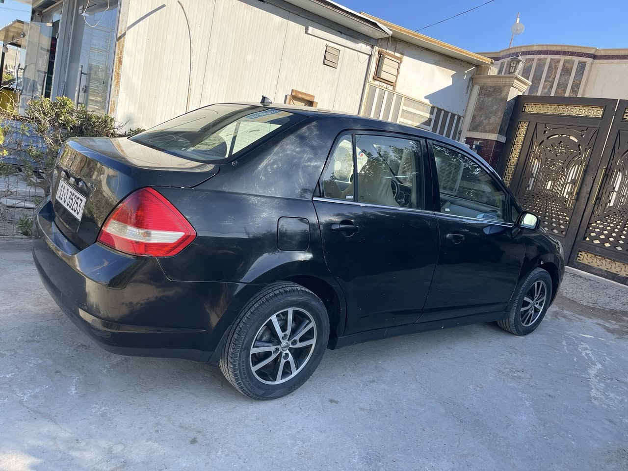 رقم بغداد ( دولي )
وشرط تحويل مباشر ثاني يوم 
🔹 المواصفات:
4 جام كهرباء
قفل أبواب سنترلوك
كير أوتوماتيك
مكينة وكير بحالة ممتاز
تبريد جيد جدا
محرك 1800 نشط واقتصادي 
إطارات أمامية + خلفية جديدة
كهربائيات السيارة سليمة 100%
🔹 الحالة:
صدر السيارة نص ونص ( شغلات بسيطة)

-موقع السياره : مدينة الفلوجة 

💰 السعر: 68 ورقة 
📞 للاستفسار: الاتصال وتساب 👇🏻
***********
•
•
•
•
•
•
•
#نسيان_فيرسا_2009 #سيارة_نيسان_فيرسا_2009
#سياره_نيسان_فيرسا_2009 #سياره_للبيع_نيسان_فيرسا_2009 #سيارة_للبيع_نيسان_فيرسا_2009 
#للبيع_نيسان_فيرسا_2009
