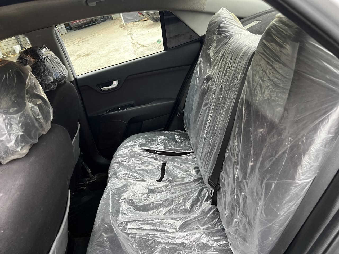 كيا ريو 2021
🚗 للبيع كيا ريو 2021

وارد أمريكي 🇺🇸  
اللون: رصاصي  
الممشى: 47,000 ميل  

✔️ 3 قطع  
✔️ محرك شرط  
✔️ كير شرط  
✔️ سيارة نظيفة وجاهزة  

📍مكان الموصل  
السعر: 110 وبي مجال 

للاستفسار مراسلةاو الاتصال *********** 
***********
