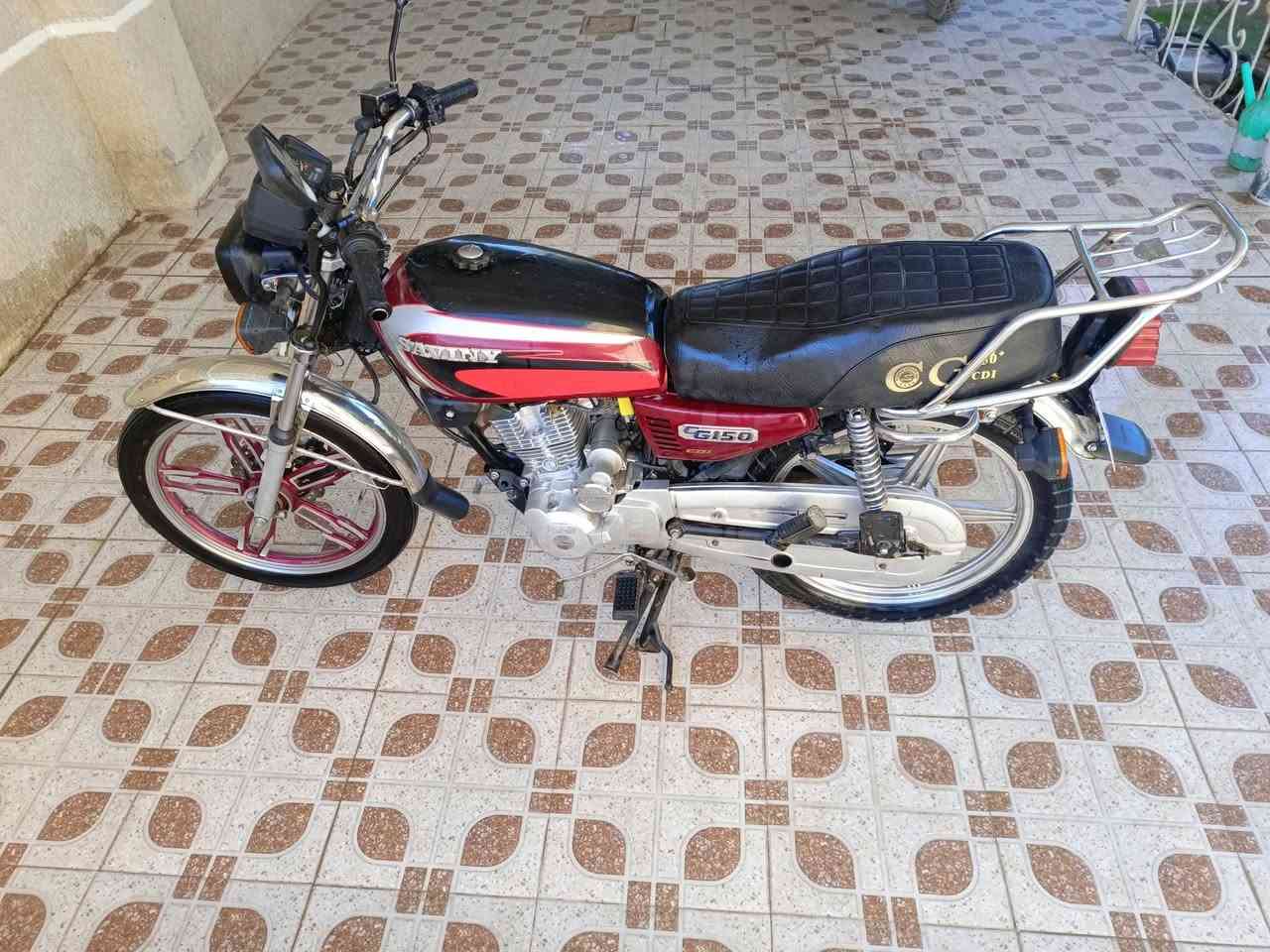 السلام عليكم دراجه للبيع موديل 2021 دراجه خير من الله كفاله عامه مكينه مامفتوحه كهربائيّات شغاله نكره سلف مكان الدراجه ديالى جديده الشط السعر 400 وبيها مجال للطيبين للاستفسار ***********🌹♥
