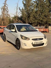 اكسنت ٢٠١١ • اصفر • مكينة ١.٦
