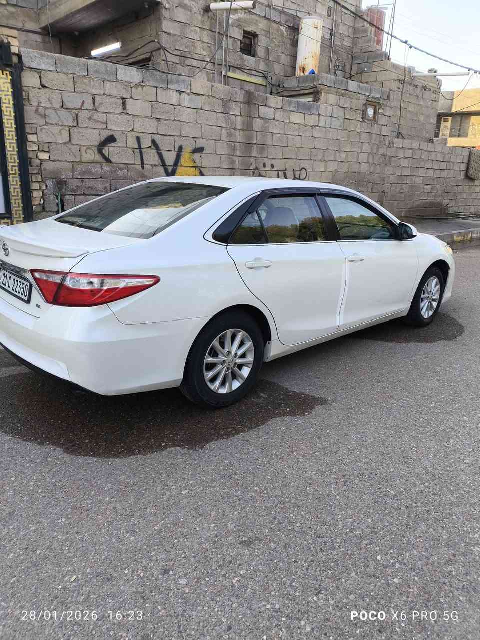 كامري للبيع موديل 2016 خليجي ماشية 145بدون مواصفات ضرر نص باب سايق صبغ المكان الفلوجة .***********
