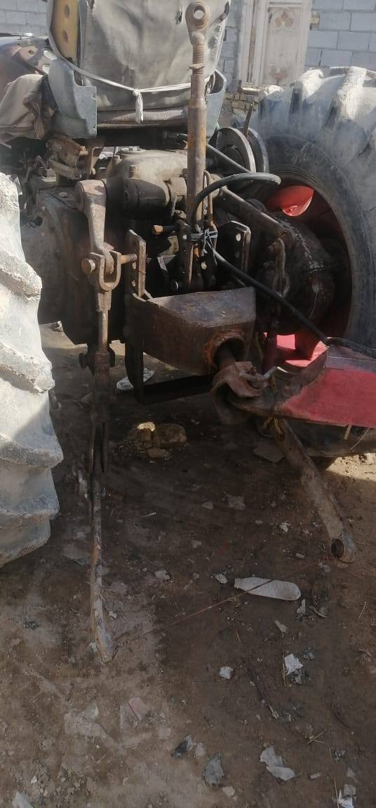 السلام عليكم عنتر للبيع رقم سنويه نجف تحويل ثانيوم مكان نجف محرك ستندر هدروليك باور محتاجه بس جملغات كبار ***********
