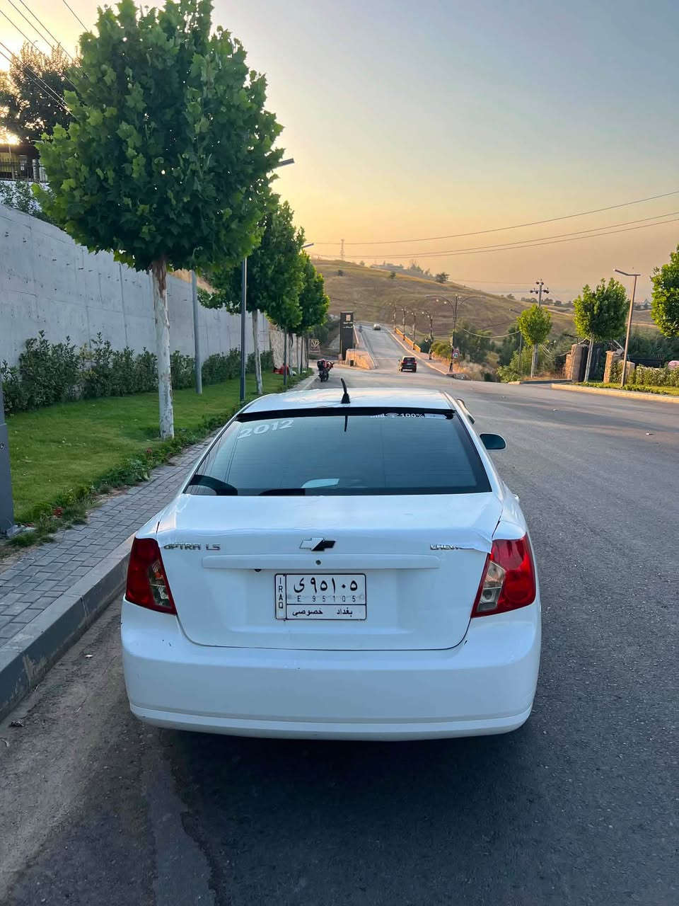 ئوبترا موديل ٢٠١٢ سةنةوي ئةسلي  بةشةرت 
گير توماتيك گير مةكينة شةرت تةبريتي سار بةشةرت ❄️
بشتو بيشي كةبس بي ليدران سبوخ حام نةبي حيزام  نةبي
مالي مةدةني و  ئةوةليات بةشةرت  سةيارةكة جايزة بيمةسرةف   سةحري ٤٩   مةحمةلةكي برايانة
*********** واتسئاب أربيل, العراق
