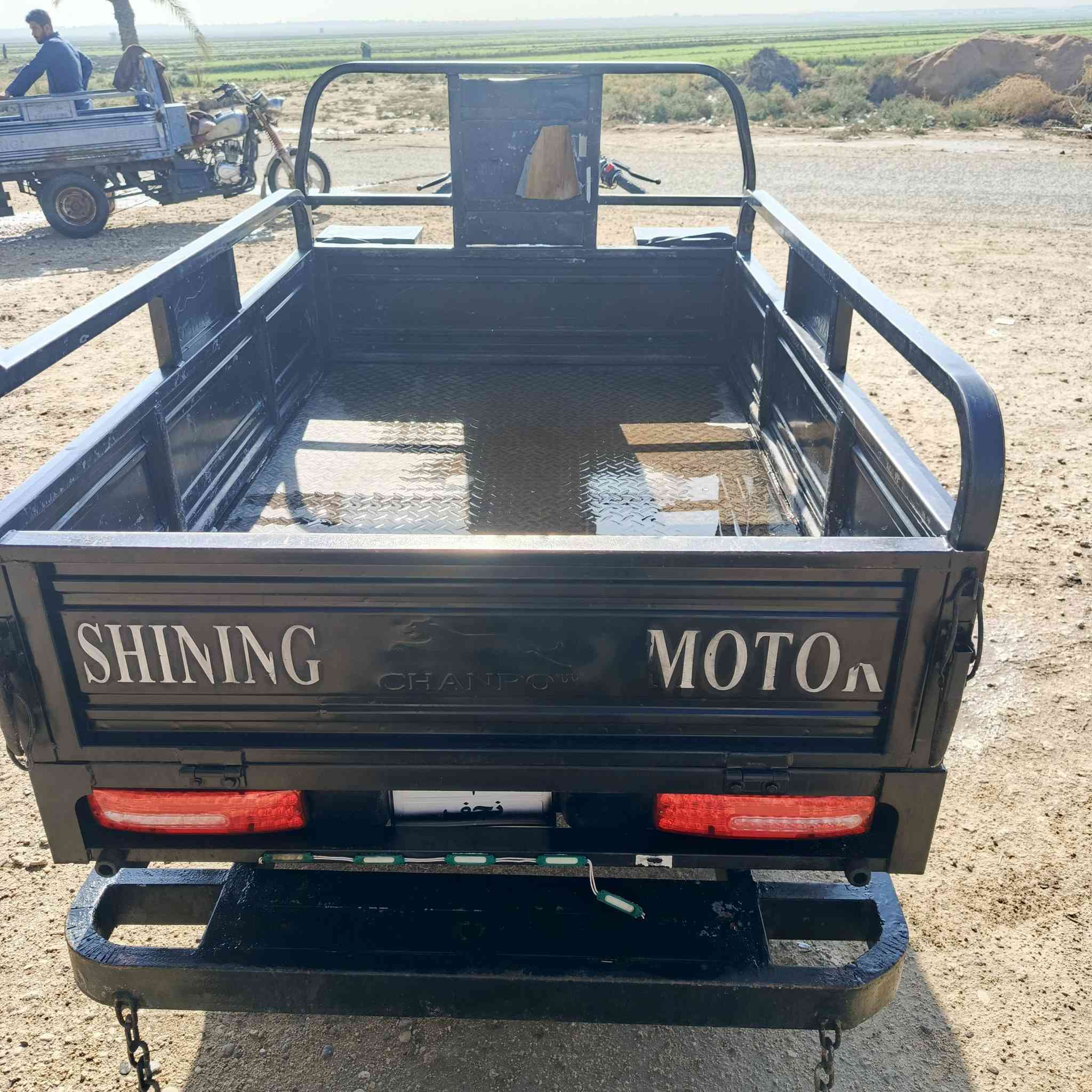 ستوثه البيع موديلر2020 وراق بسمي واحد و400 بيه مجال  تصال علهررقم ***********
