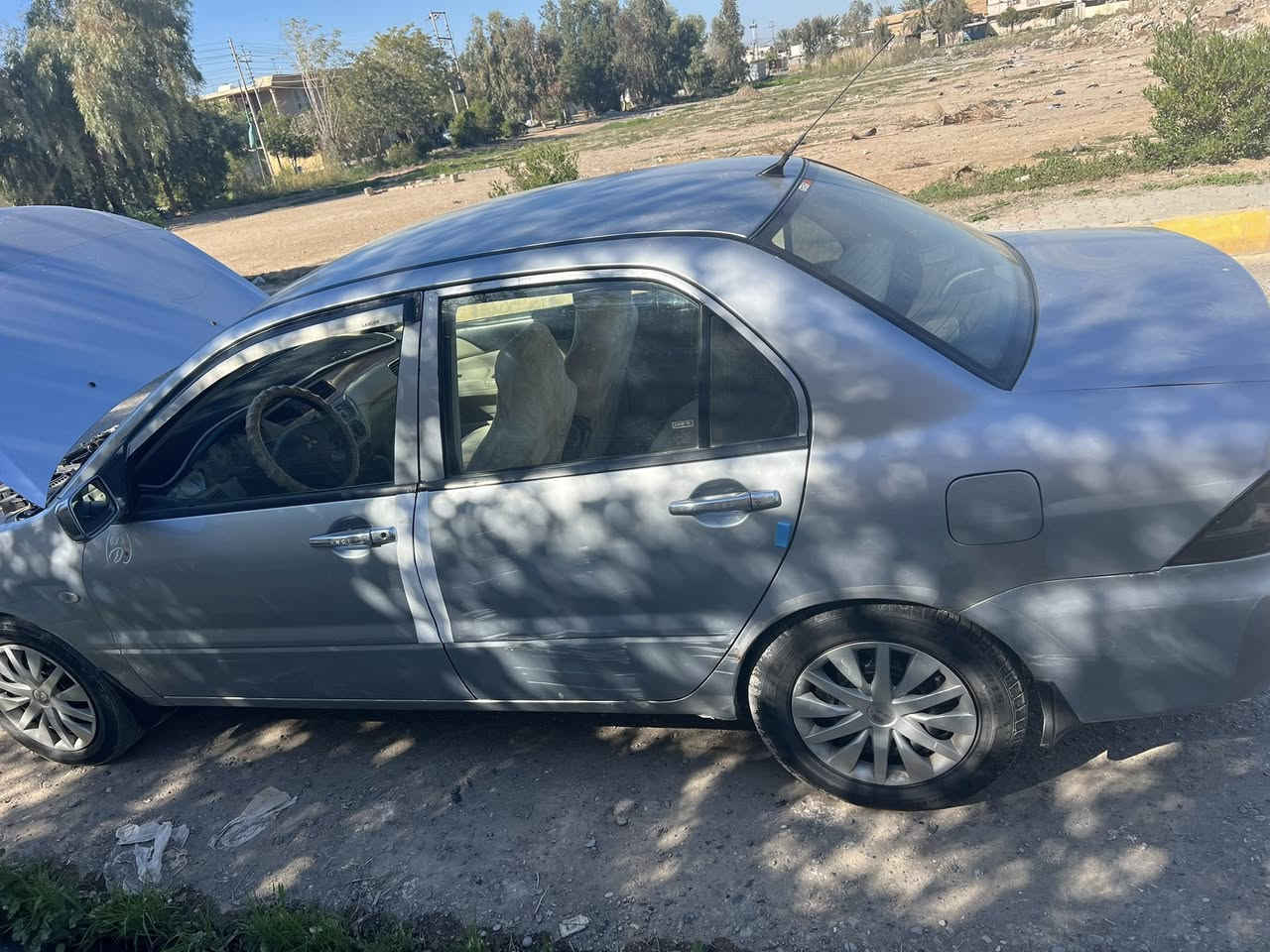 لنسر10 فقط قطعتين كلير بدون فتح اومعجون اودواخل الصور قبل الرش موجوده مكينه 1500قبغ اسود 
شرط لوك تبردثلج سنويه جديده رقم جديد تحويل مباشر المكان ديالى 
***********
