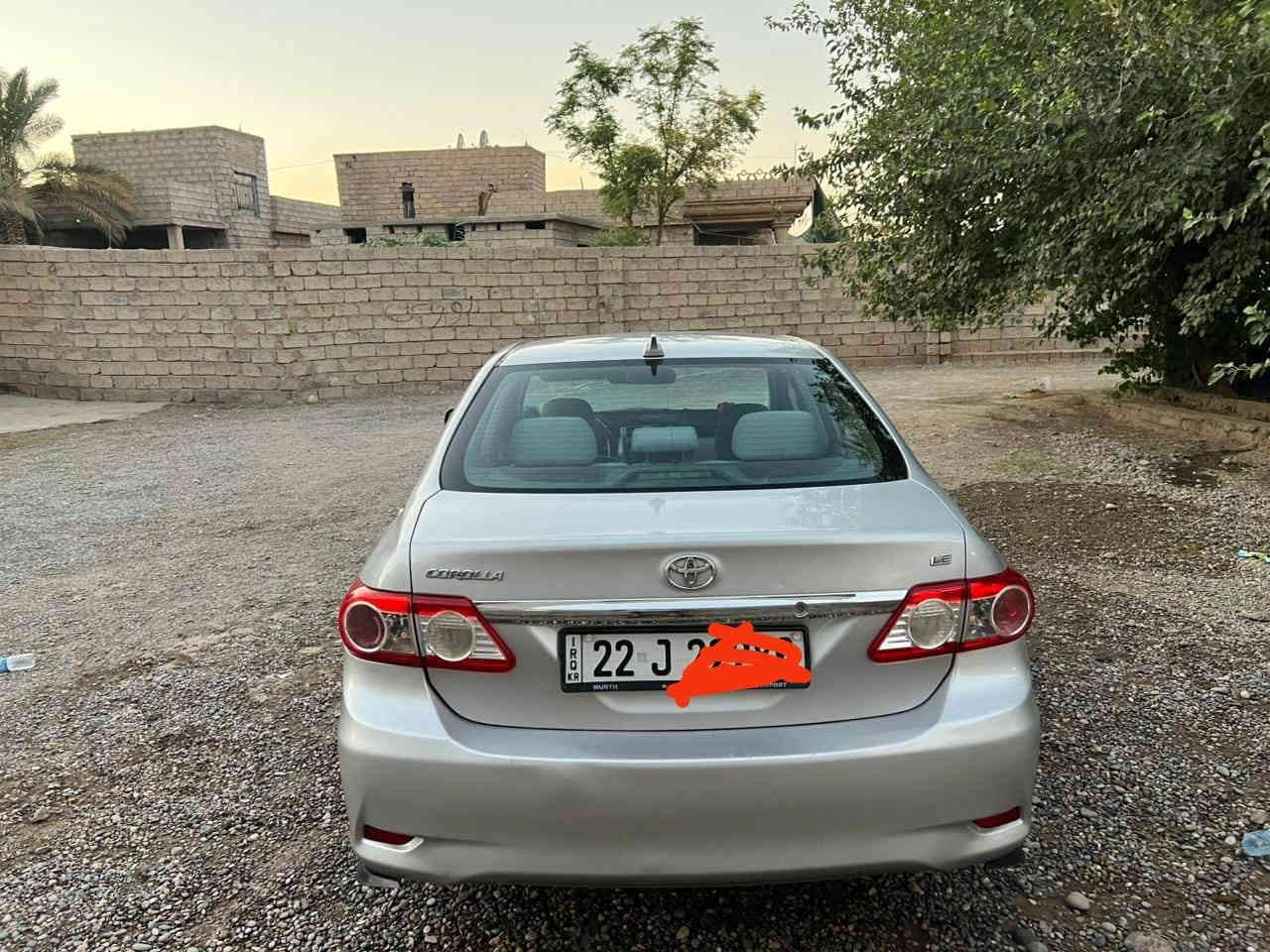 السلام عليكم 
للبيع 
كورلا موديل 2011 رقم اربيل دولي شرط التحويل فقط 
السنويه لغايه 2028 تنتهي 
گير ومحرك شرط بلادي تخم تايرات جديد صدر كبير 
السياره جاهزه درهم ماتصرف عليها 
صوره السونار مرفق بالمنشور 
السعر 110  ورقه نقدا وبيها مجال 
بدون مراوس وبدون اقساط بيع فقط 
عنوان السياره ناحيه الزاب قريه اصبيح تحتاني 
للاستفسار الاتصال على الرقم التالي 
‏‪0781 686 0651‬‏
