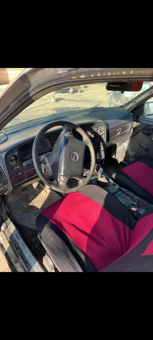 السلام عليكم. اوبل امويكا موديل 91  رقم نجف انكليزي  سنويه نافذه لل2028 بسم جاري.  كيرو محرك جيد جدا   تخم تاير. جديد مصار هواي شاده. حداديه جيده  مكفوله من الضربه  السعر 22 وبيه مجال
العنوان الديوانيه الحمزه الشرقي 
الاتصال ***********
