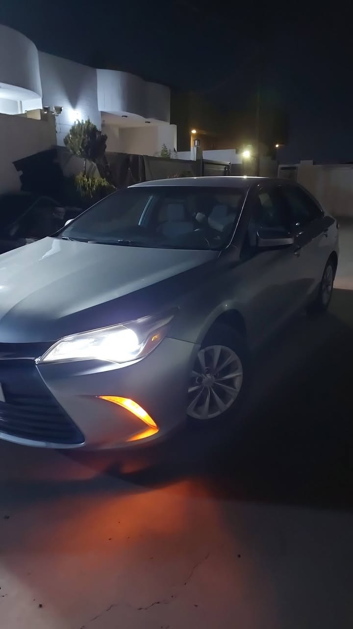 السلام عليكم
السلام عليكم
گامري 2017 LE 

ماشيه 140 

رقم سليمانية دولي الجديد بأسمي سنويه هزه جديده

شـرط التحويل والغرامات ..

محرك ٢٥٠٠ // ٤ سلندر شـرط ع شركه .. كير شرط

السياره بيها نص بونيد وا جاملغ وا باب السكن رش 

 .. تحكم استيرن .. داخل لونين ..  مثبت سرعه 

تايرات جدد .. صدر ع شركه .. تبريد ثلج 

السعر ١٣٥ $

المكان : كركوك

رقم ***********

( اعتذر عن الاقساط والوعده )
