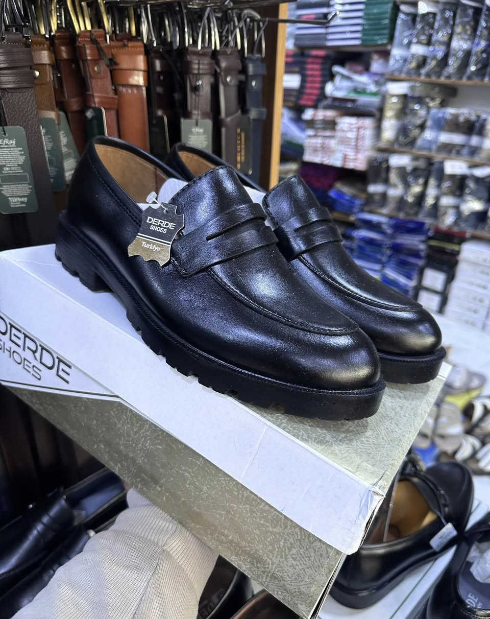 #جديد 💥🌟#محل_الأخوة_للألبسة_الرجالية
🛑حذاء تركي درجة اولى
🛑 تركي المنشأ
🛑طبي خفيف 100‎%‎
🛑القياسات ( 40-41-42-43-44-45)
—————————-—————————
العنوان / طوز - شارع الاطباء - محل الأخوة (محل حجي شريف)
لمزيد :- *********** واتساب
