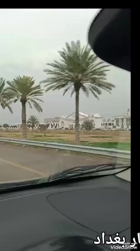 السلام عليكم قطعة ارض للبيع حي الجهاد منطقة الفرات خلف جامعة المشرق قريب المطار بغداد الدولي كما موضح بالفديو بداية المنطقة موقع مميز وشارع مرتب المساحة 80 م واجهة 4 نزال 20 طابو ملك صرف على طابو  العامرية للتواصل على الارقام التالية ***********
***********
