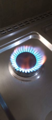 وياكم ابو شهد سعر صيانه طباخ عامه 35 يوجد قطع الغيار اصلي  07763167977