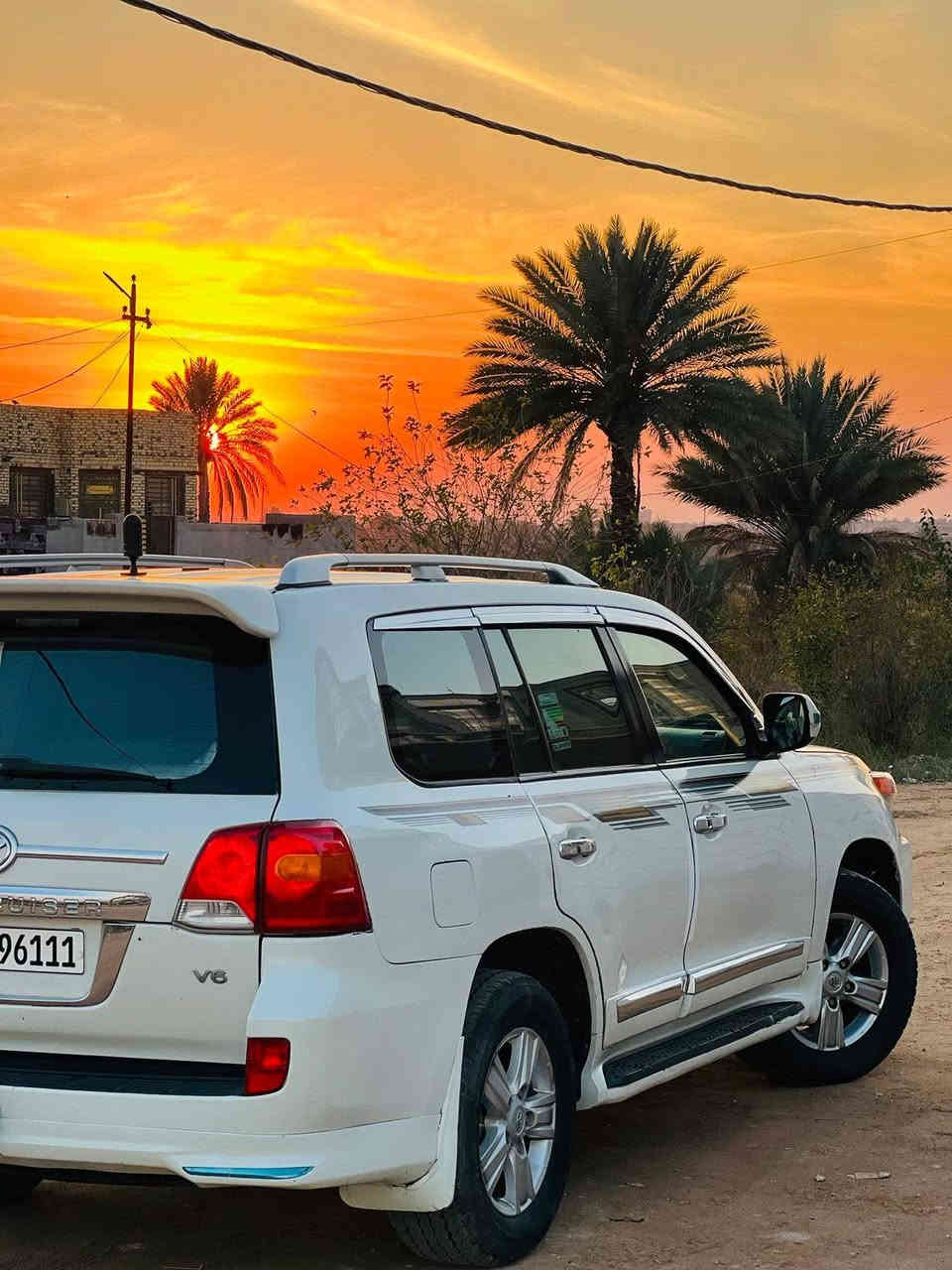 لاندكروز ١٣ رقم أربيل دولي بسمي ٦ سلندر مكينه وكير وحداديه تخم تاير وتبريد فتحه اشاير بالمري السياره متجايه ومصبوغه عام شواصي تكم مكفوله مكانها بابل القاسم الاستفسار *********** السعر ٢٦٥ وبيها مجال
