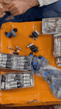 يتوفر فيش سماعه  
1-سبيكون 
2- بنانه (طلقه)
3- xR نثية 
4-XRفحل 
السعر 4 قطع 5 الاف دينار  
متوفر كميات 
جمله مفرد
***********
