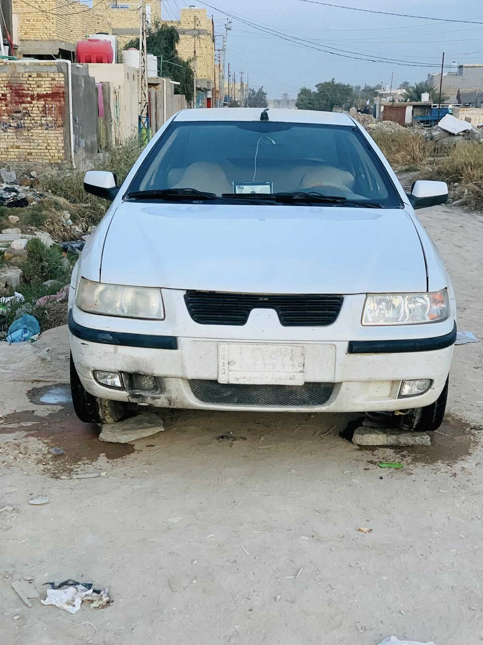 السلام عليكم سمند للبيع موديل 10 رقم قادسيه كير مكينه مكفولات تبريد ثلج حداديه جديده زوج تواير جدد  سنويه ما نافذه 
مكان ذي قار الرفاعي 
 السعر 40 وبيها مجال 
للأستفسار 
***********
***********
