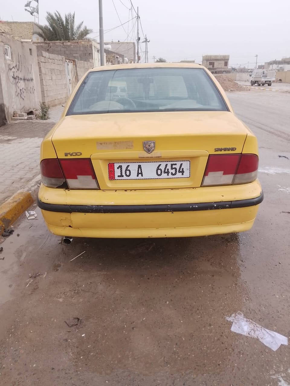 السلام عليكم سياره سمند موديل ١١رقم دولي سياره خير من الله حداديتها زينه سنويه توها  وراعيها موجود تريد اداور تريد لا بكيفك مبدل بس چاملغ بيها والمكينه بيها خيط بخار الرقم قادسيه يعني الديوانيه رقمي ***********عنواني ناصريه السعر ٢٥وبيها مجال السنويه لحد ٣٠
