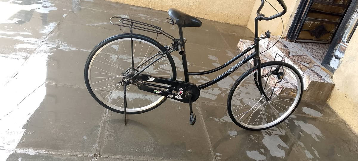 سلام عليكم بايسكل للبيع المكان بصرة الحيانية قرب سوق التامين السعر 110الرقم واتساب ***********
