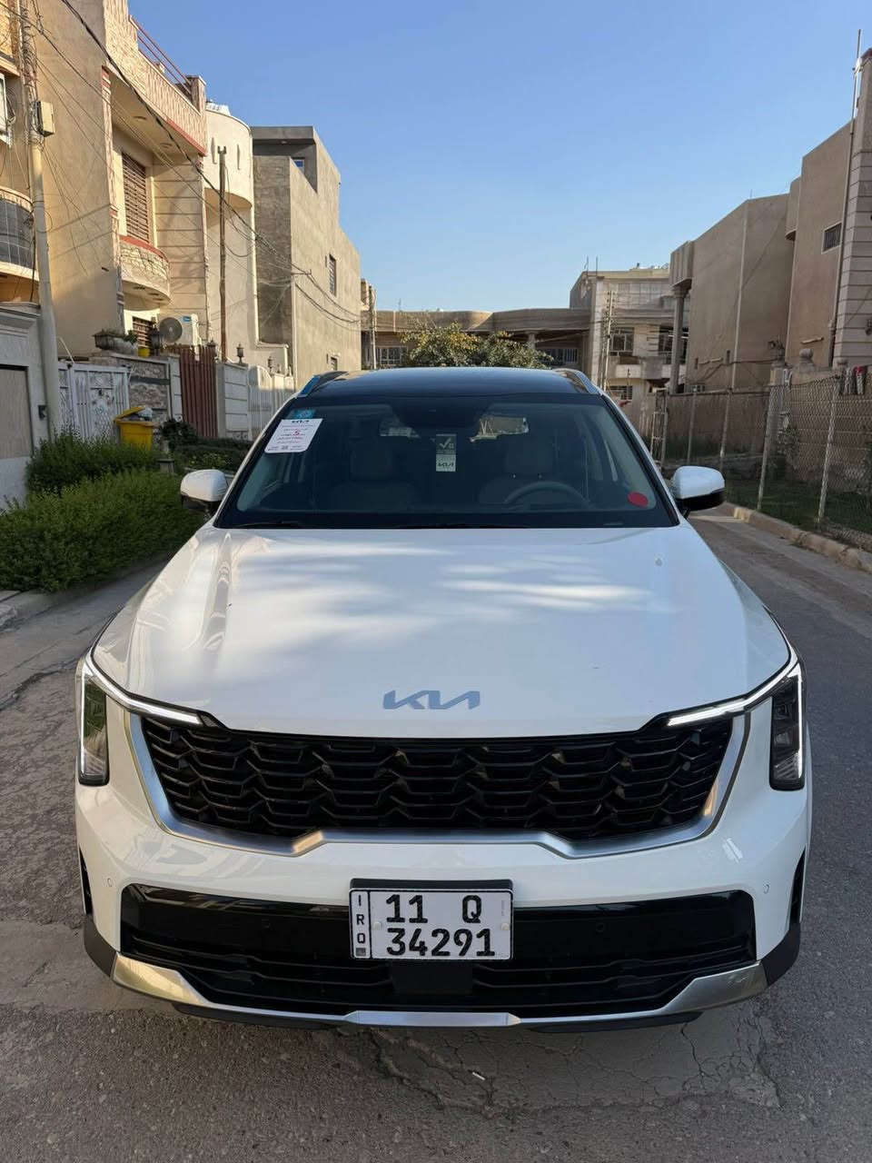 سلام عليكم 

سورنتو 2025 وكاله الدوليه ضمان

ماشيه 22 الف كيلو 

مكفوله كفاله عامه 

فقط PDR ع كد اصبعين 

مواصفات؛

بنوراما 
‏
مكينه 6 سلندر

بردات خلفيه بلادي

ويل 20 

داتا شو( شاشه عرض ع جامه الاماميه)

مري شفط 

تحكمات ستيرن 

شاشه متصله

السعر 318 ورقه وبيها مجال بسيط

مكان سياره بغداد الدوره 

 *********** بغداد, العراق
