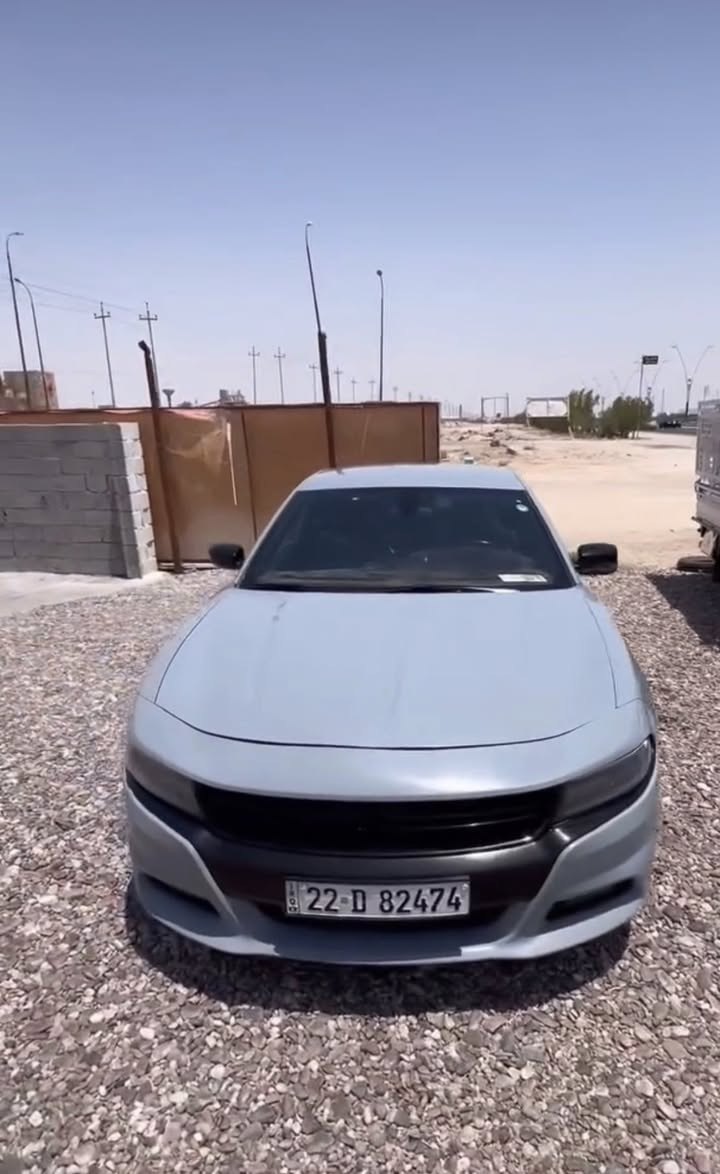 جارجر موديل 2021
لون مميز سموك رقم اربيل باسمي
ماشيه 54 ميل 
حادثها جاملغ وبنيد وصور الحادث بالمنشور 
سعرها 238 وبيها مجال بسيط 
مكان السياره بصره زبير

‭0771 249 3972‬
