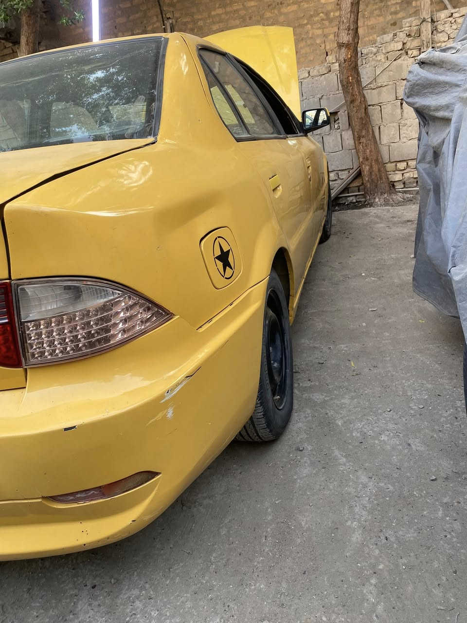 سمند رقم بغداد موديل 12مكاني البنوك محور كير ومكينه اوتماتيك مطلوبه غرامات مروريه والهيه 1300مليون السعر 20ومالي شغل بل غرامات والكشر كدامكم نقص ادرايم شفت يطكطك باور 
***********
***********وات
