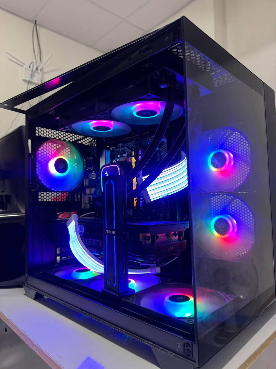 780$ majaleki kam
pc gaming 
CPU: ryzen 5 5600x
GPU: rtx3070 3 fan rgb
HARD: 1tr ssd nvme 
RAM: 16gb (2x8) 3600 t force
BORD: asus
power supply: 750W أربيل, العراق


**إذا كنت صاحب هذا الإعلان وتريد حذفه لأي سبب، رجاءا أرسل رسالة إلى الدعم الفني**