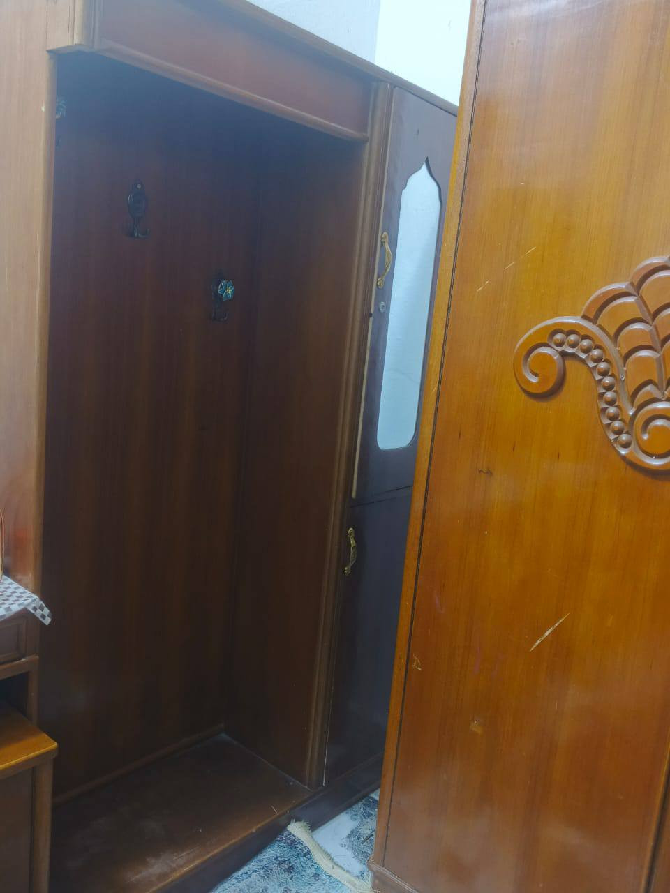 سلام عليكم جربايه وزاويه البيع سعر 175ويه جربايه دوشك صلي وهاذ رقمي ***********
