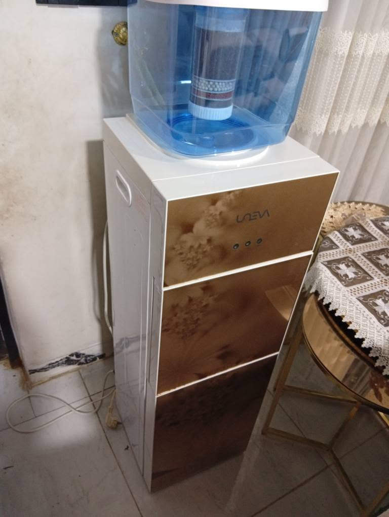 يالله يارزاق غراض بيت للبيع براد شرط مبرده سوبر 2ونص غساله مواعين تخم ديوان 9امتارتفصال مو سوكي ويه كوشات  وكاونتر 3قطع بلازمه 32شراي يدخل خاص اويتصل يوجد توصيل *********** كركوك, العراق
