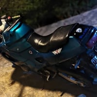 سوزوكي • الرمادي • أوراق مكمركه