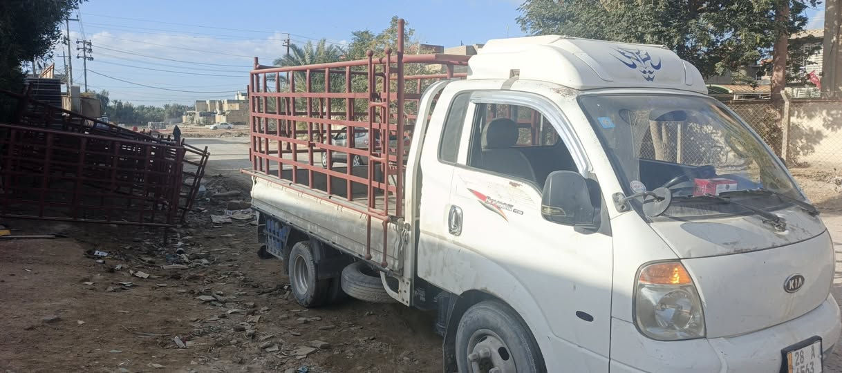 محجرات بوري  جدد غير مستخدم نثيه  وفحل  دبل قماره  فونتيرا  كيا  سعر الواحد 275   بيع او مراوس جميع المحجرات 
مكان نجف جدد سعر نهائي *********** متوفر خدمه توصيل
