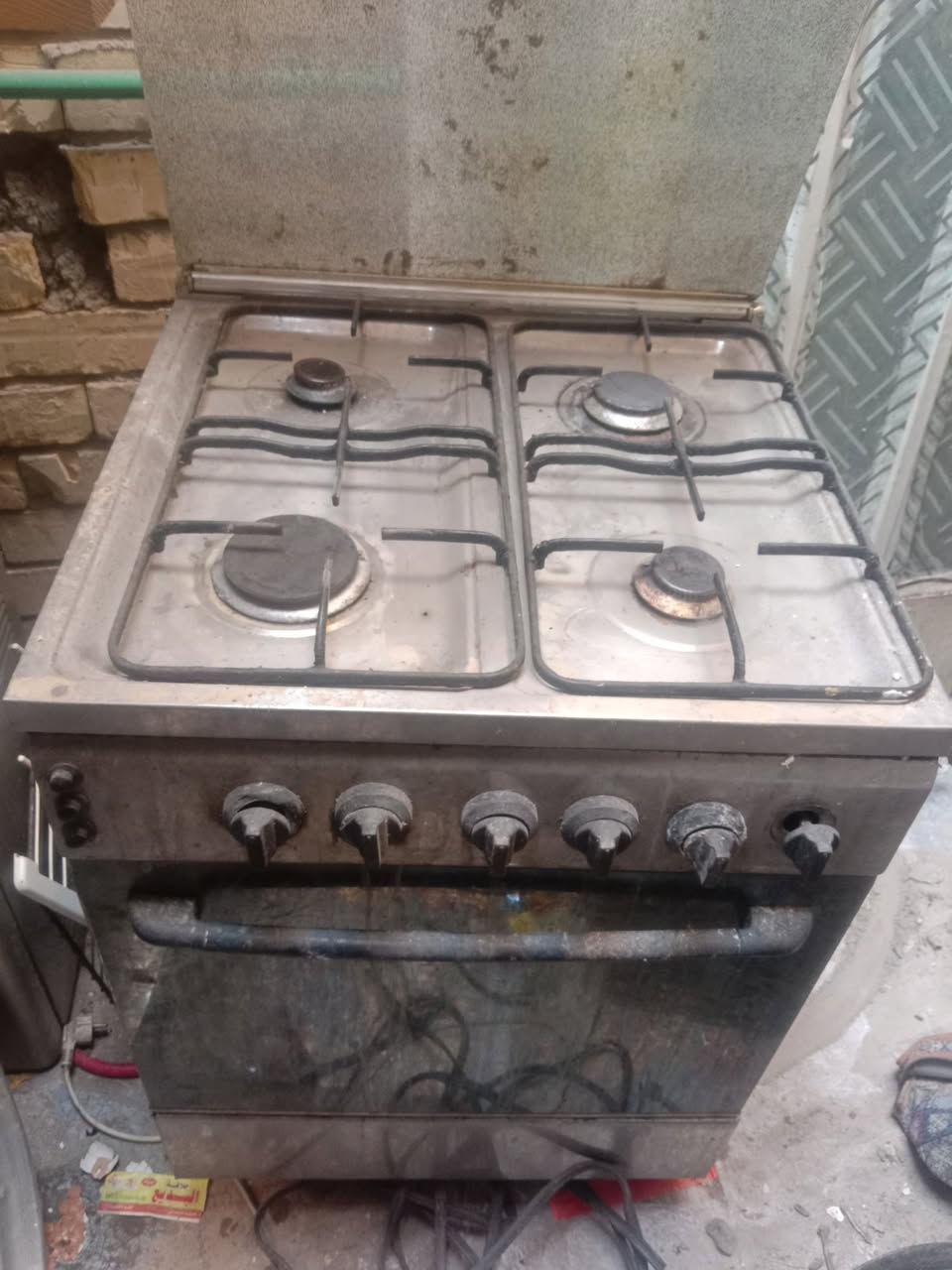 غراض للبيع مكاني بغداد الشعب 
ولا يوجد توصيل
ساوند بار صوت  ومضخم قوي ب100 
طباخ شغال بس تنضيف متروك ب50
جرابي نفر بس تحتاج بلوك الوحده ب15 
صوبه ب35
دبه غاز ايراني ب25
دريل ب25 
تواصل واتساب شراي 
***********
