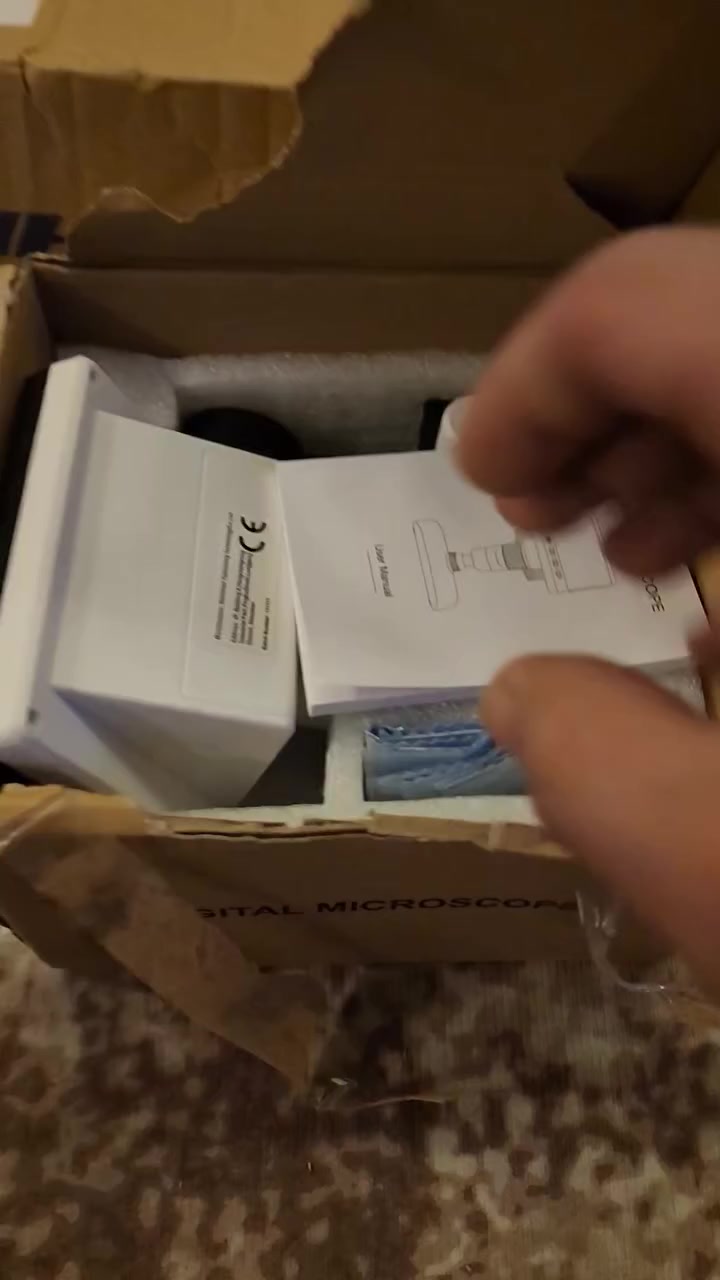 جهاز مايكروسكوب للبيع
قطعه اجنن دقتها حلوة ب60 مع التوصيل او بي مجال كلللش بسيط للشراي 
*********** واتساب
