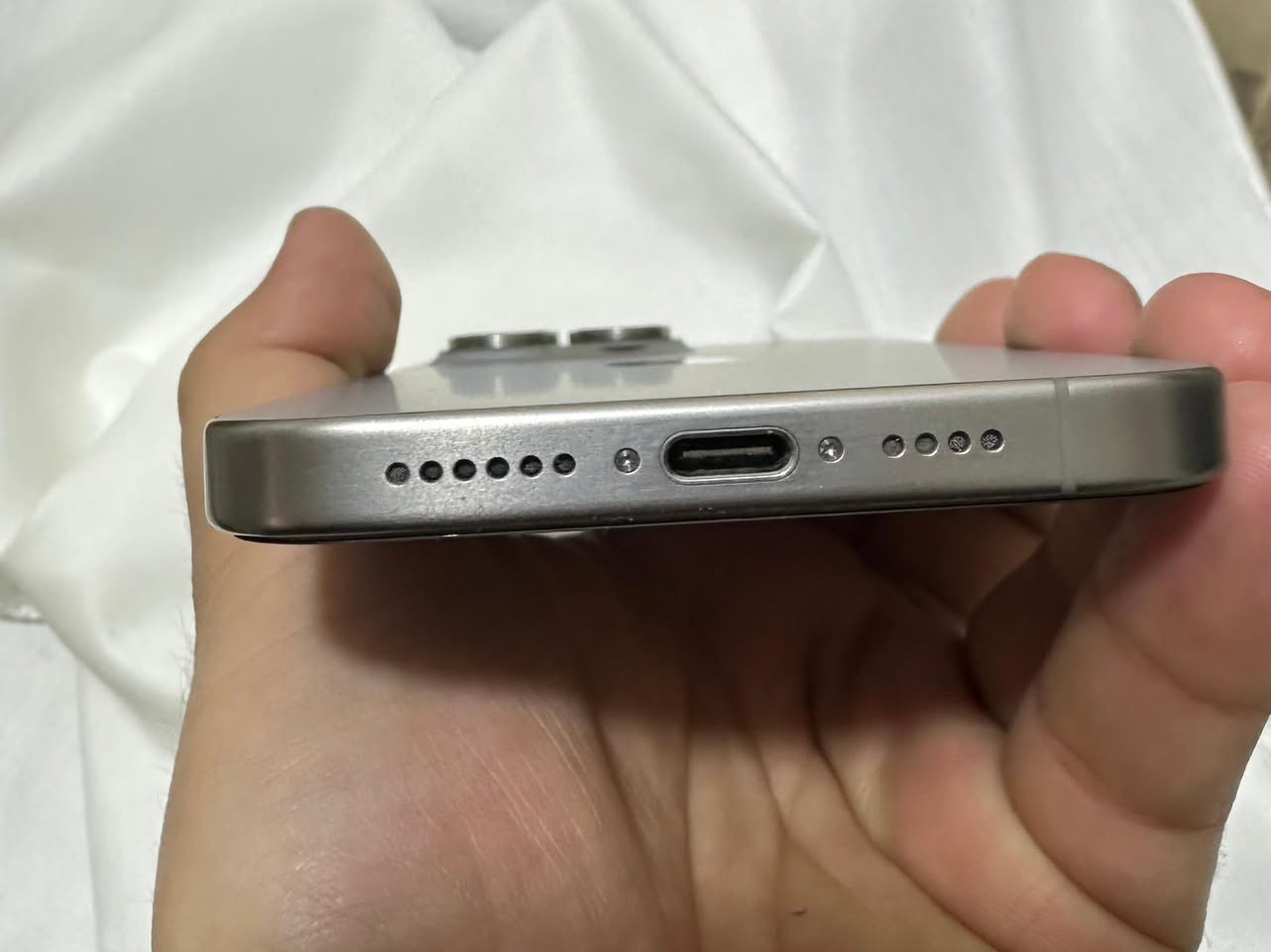 15 برو ماكس 256 بطارية 88 نضافه100‎%‎ شرق اوسط كامل الملحقات السعر 975 وبي مجال 

‭0783 161 9155‬
