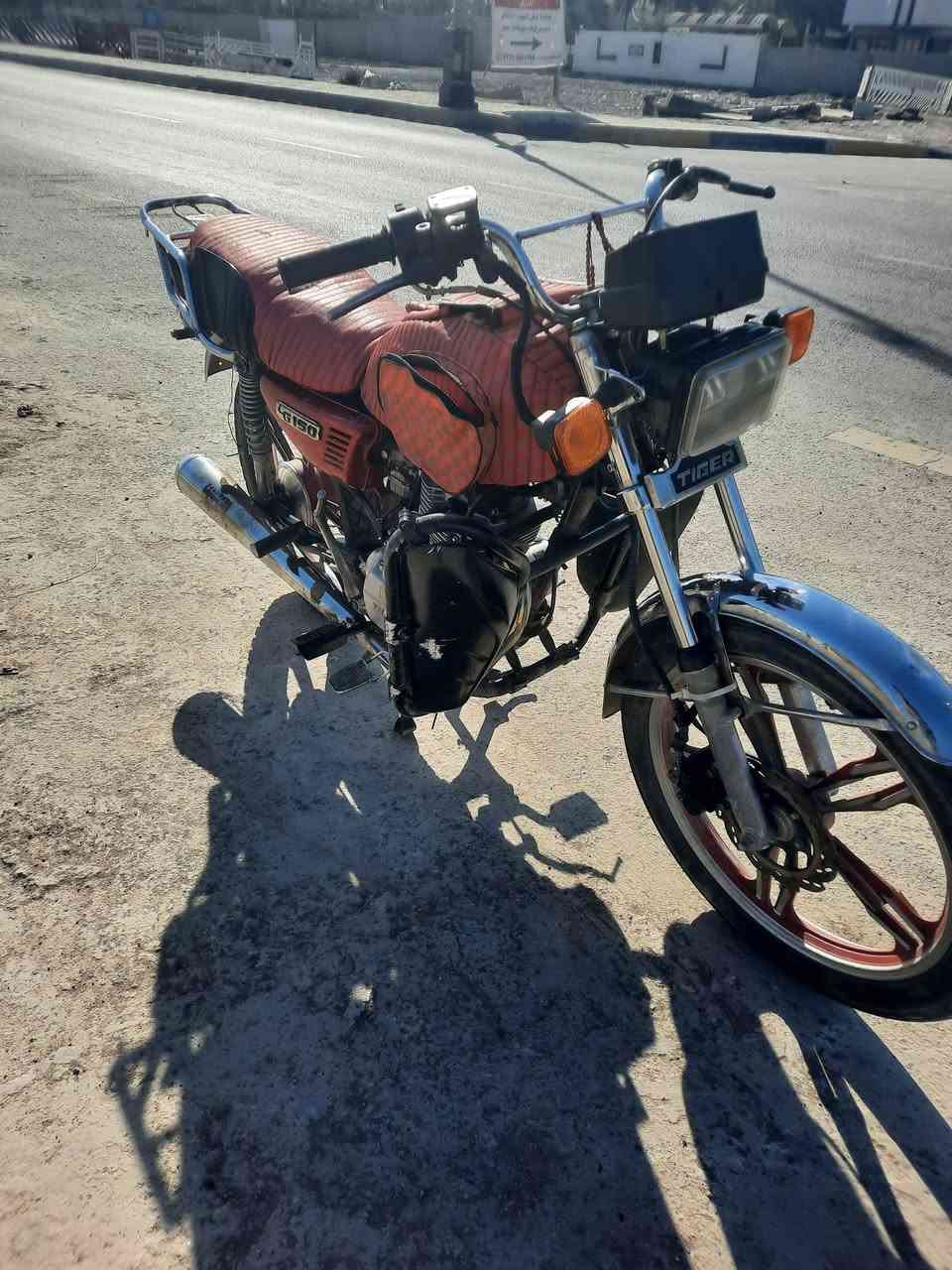 سلام عليكم اخوان ايراني 5 كير موديل 20 مكينة خير من الله لا دخان لا بخار لا نضوح شلعة تشك الكاع سلف هندي كهربائيات كلها كاملا مكينة ناعمة سعر 350 بيها مجال مكاني بغداد شعلة رقمي متواجد واتساب ***********
