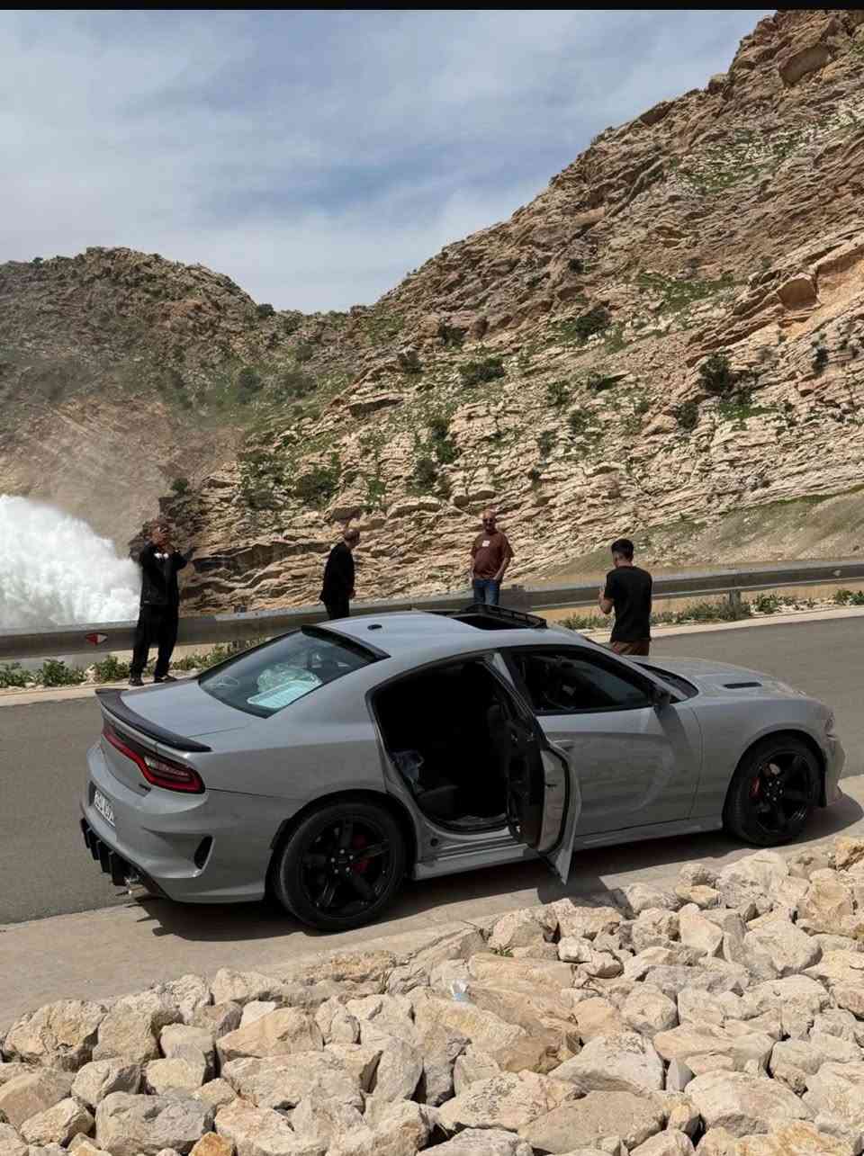 سلام عليكم دوج جارجر بلاك توب
SXT
السعر 285 بيع نفد بدون مراوس
موديل 2022
لون سموك
ماشيه80 
فتحه
بصمه
حساسات
مري اسود بلاك توب
كشنات مخمل
محدث SRT القطع القديمه مضمومات مغلفهن بدون
صبغ بعدهن جدد
صوره الحادث موجوده
سياره بدووووون ايرباك
***********
السياره بعد احله من الصور ترايها مال زيرو بغداد رقم
مكان السياره بغداد
