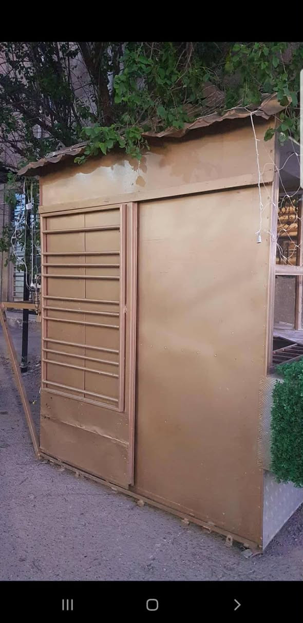 مطعم متنقل او ثابت للبيع
كامل من كلشي ديكور جبسمبورد صبغ درجه اولى والحديد ثقيل جدا

كهربائياته كلهه كامله 

كامل هو والغراض فرن كهربائي قياس ٧٠ الداخل ماله حجر 

ميز ستل ستيل قياس متر خانتين 

براد عامودي هديه 

ونواعم مال بيتزا ممصورهن 

للإستفسار الرقم  *********** بي واتساب
