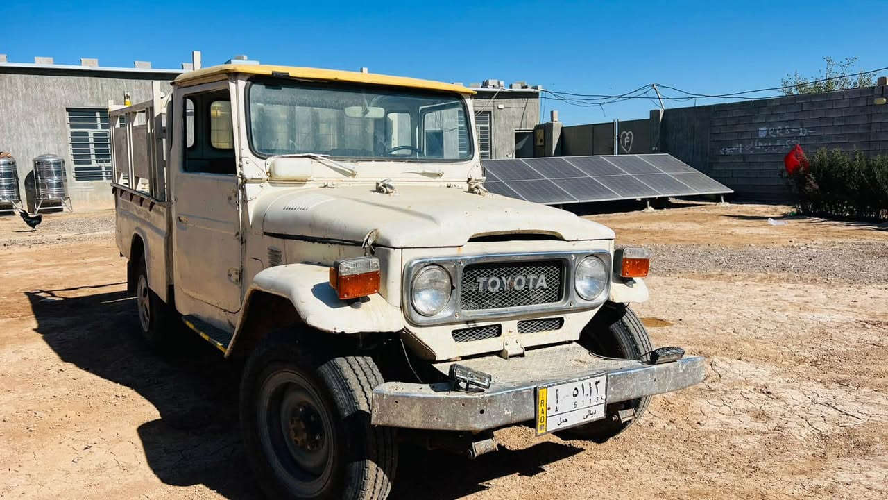 السلام عليكم للبيع 
تيوتا شاص (حوثيه ) 
موديل 1979
رقم ديالى 
تحويل مباشر 
السياره جاهزه 
مكان السياره صلاح الدين/ الضلوعيه
السعر 30$ وبيها مجال 
للاستفسار الاتصال على الرقم 
***********
