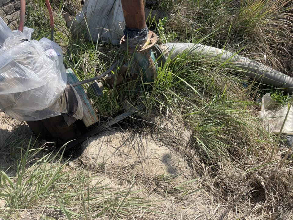 ماطور هندي ابو ال١٠ شرط الماي والشغل

ويا صونده ممص ٨ متر ام ٦ هي والمصفي 

سعره ٧٥٠ جاهز  المكان الديوانيه قضاء الحمزه

***********
