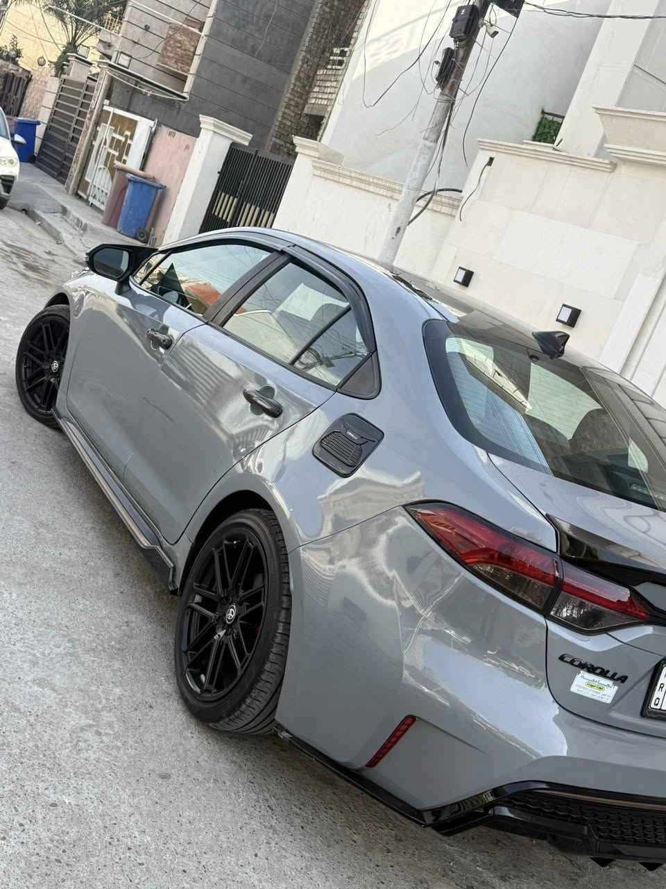 كورلا Apex موديل 2022 لون سمنتي سياره مميزه وقليل منها مكينه 2000 كير 10 نمر تجي قماره اسود بلادي وكت لحايه بلادي سياره سبورت كلها ماشيه 16 ميل حادثها جاملغ خلفي مخدرات وبابتين بدون ايرباك  السعر 160 وبيها مجال بسيط او مراوس ماكو مشكله ***********
