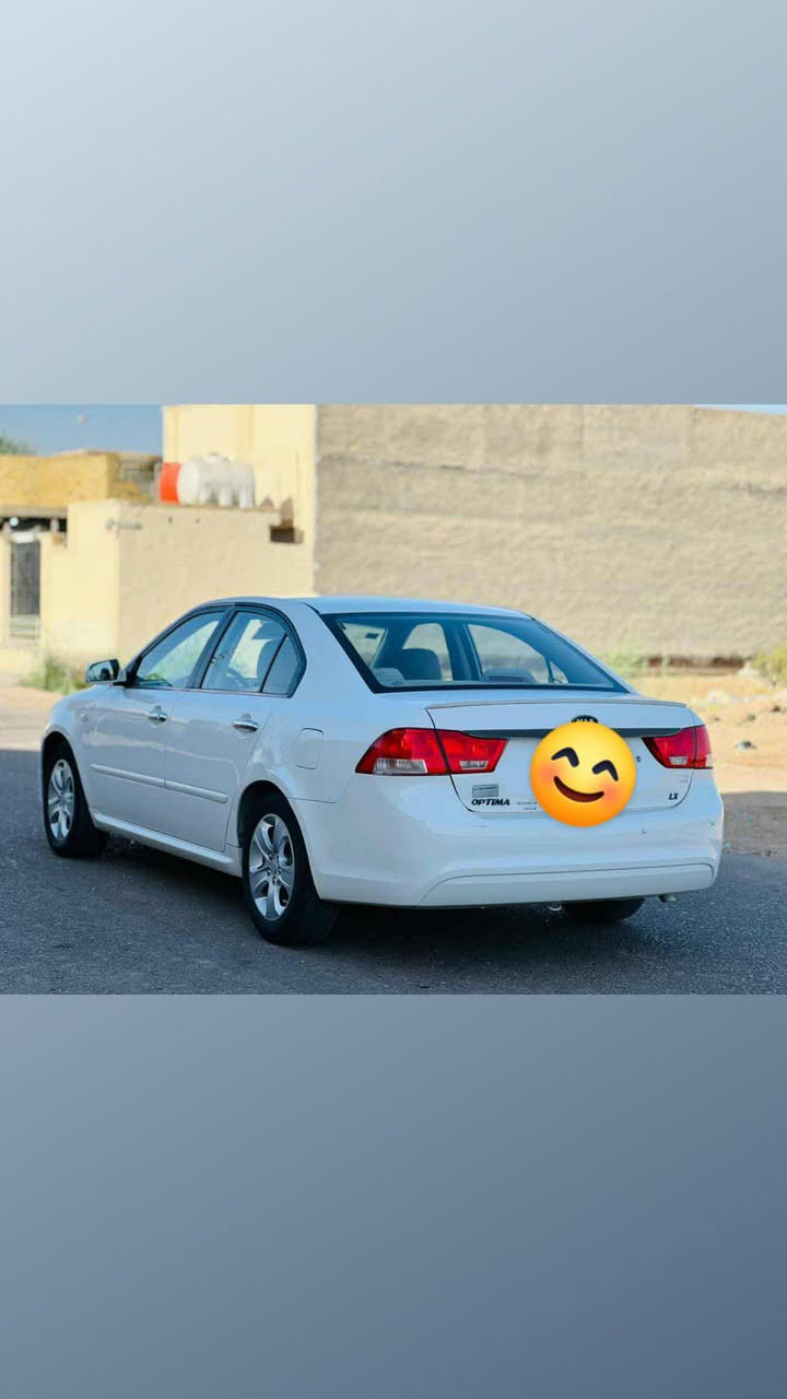 السلام عليكم كيه ابو تيمه خليجي 2009 رقم نجف مميز بيه جاملغ وبنيد فقط كير ومكينه شرط دواخل جديده الرقم ***********
