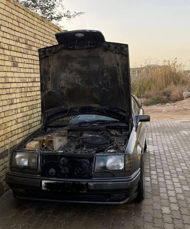 السلام عليكم
مارسدس دب كوبيه 
موديل 1993
مكاني البصره
رقم ***********
