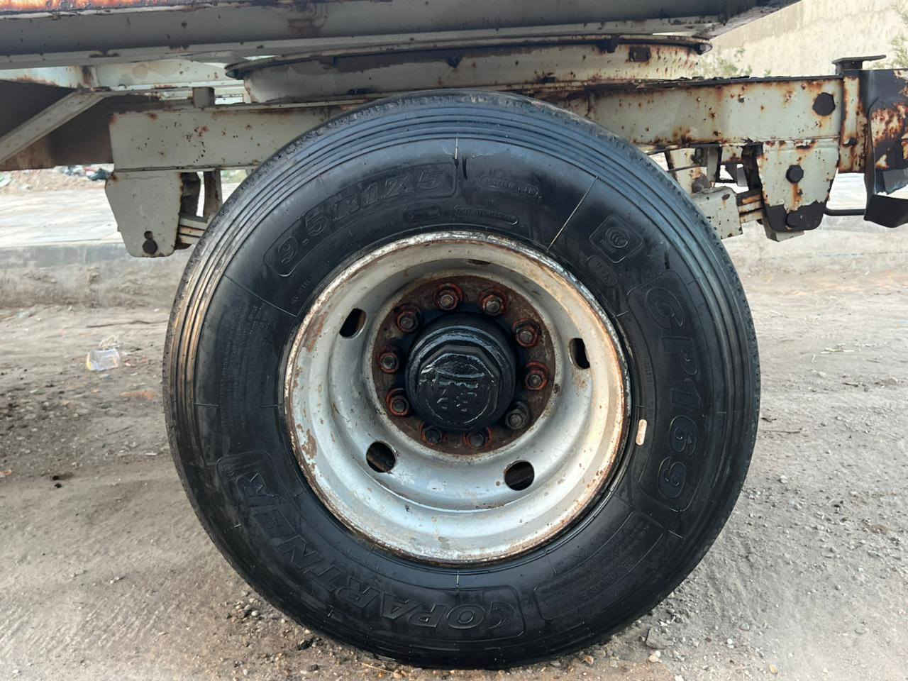 السلام عليكم لولدر الماني سحب تايرات17ونص ..10براغي .طول 8ونص.عرض 2ونص.ارتفاع 90cm    لعلم عربانه جديده  الاستفسار..***********
