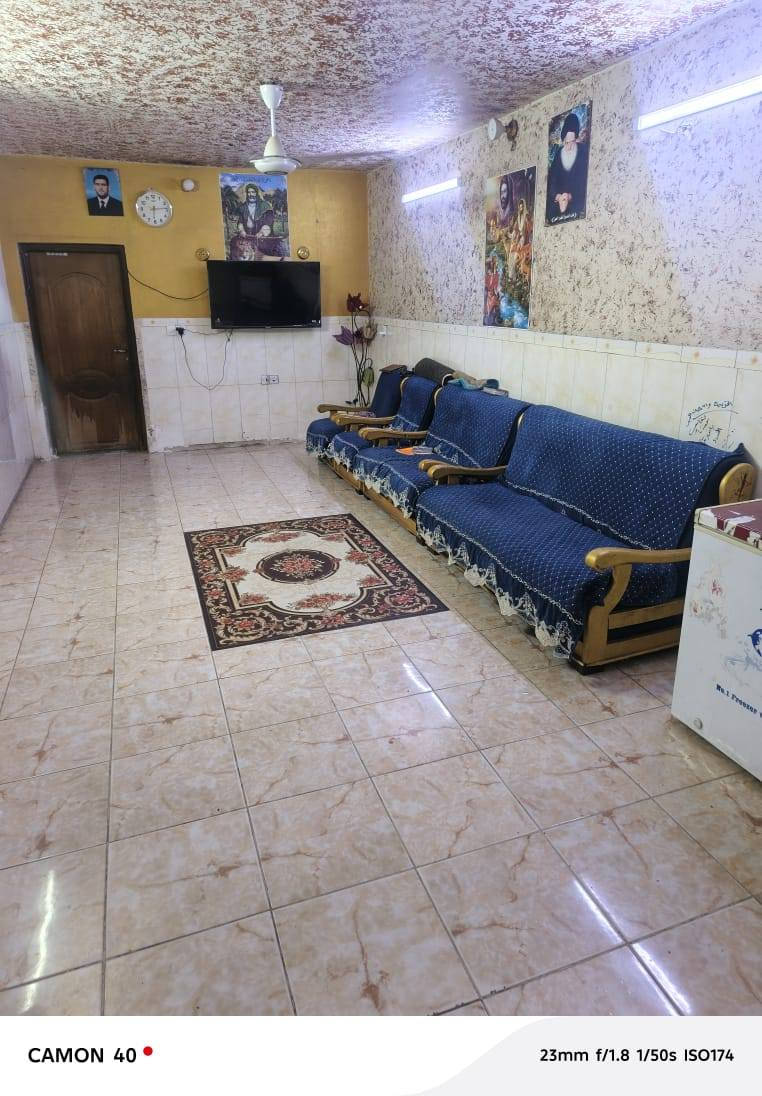 بسم الله الرحمن الرحيم
السلام عليكم بيت للبيع في منطقه الامين قرب مطعم الرياضي المساحه 175 متر الواجهه 6 اله ربع 
رقم الهاتف ***********
