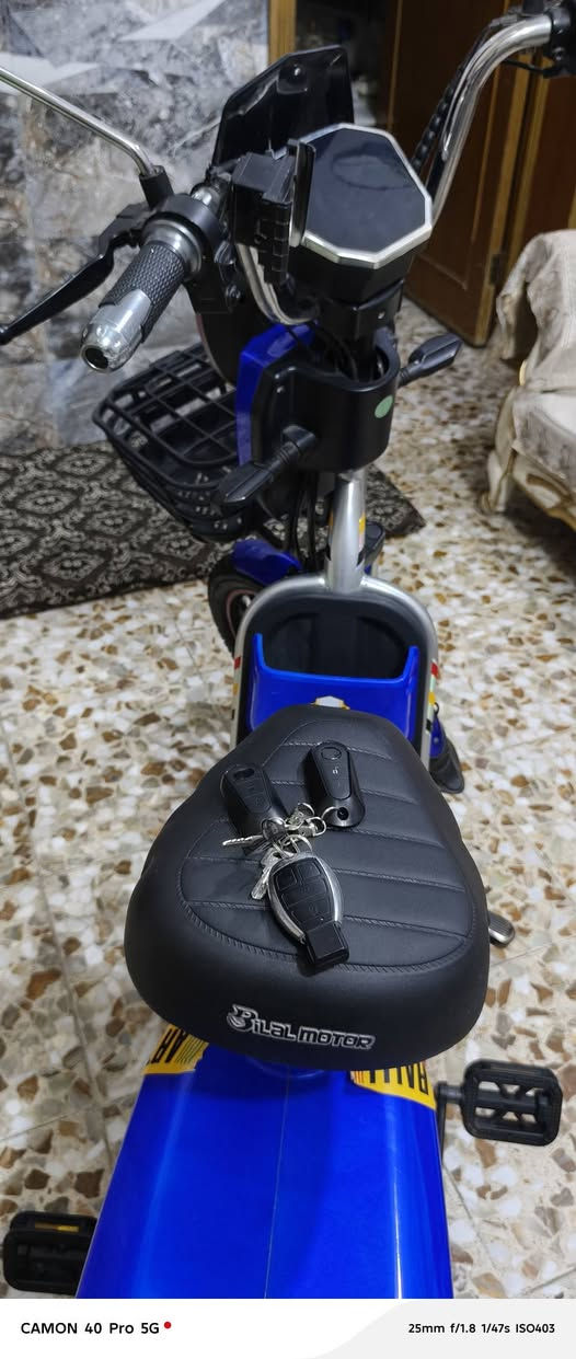 من رخصت الادمن دراجه شحن للبيع فول نضافه شرط الفحص مع كافة المواصفات ريموت عدد ٢ دراجه أخت الجديد متناقصة أي شي العنوان كربلاء السعر ٣٥٠ الاستفسار ***********
