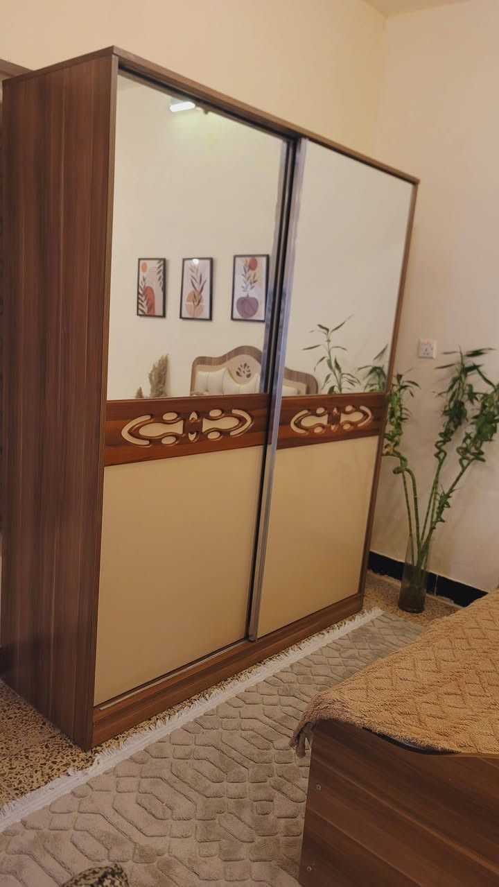 مكلفه بلانشر
كنتور سلايت وسرير تركيات بلحقيقه احلى واكبر  نظيفات كولش للبيع  ***********
